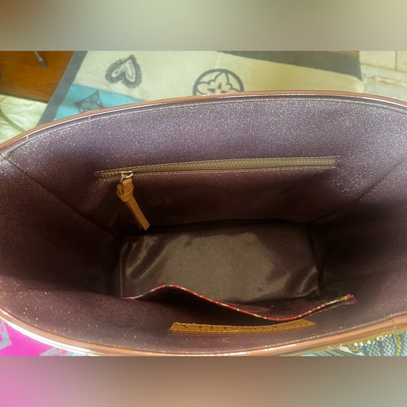 EUC Consuela Large Quilted Shiny Gold Tote - Picture 10 of 16